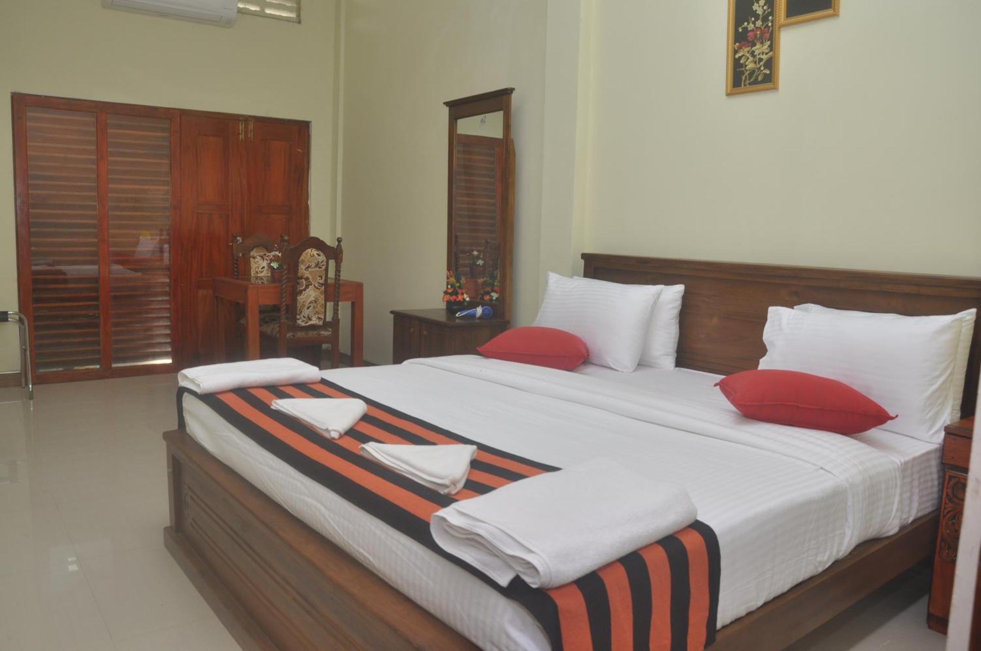The Max Villa Negombo Eksteriør bilde