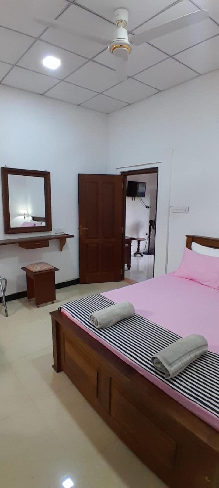 The Max Villa Negombo Rom bilde